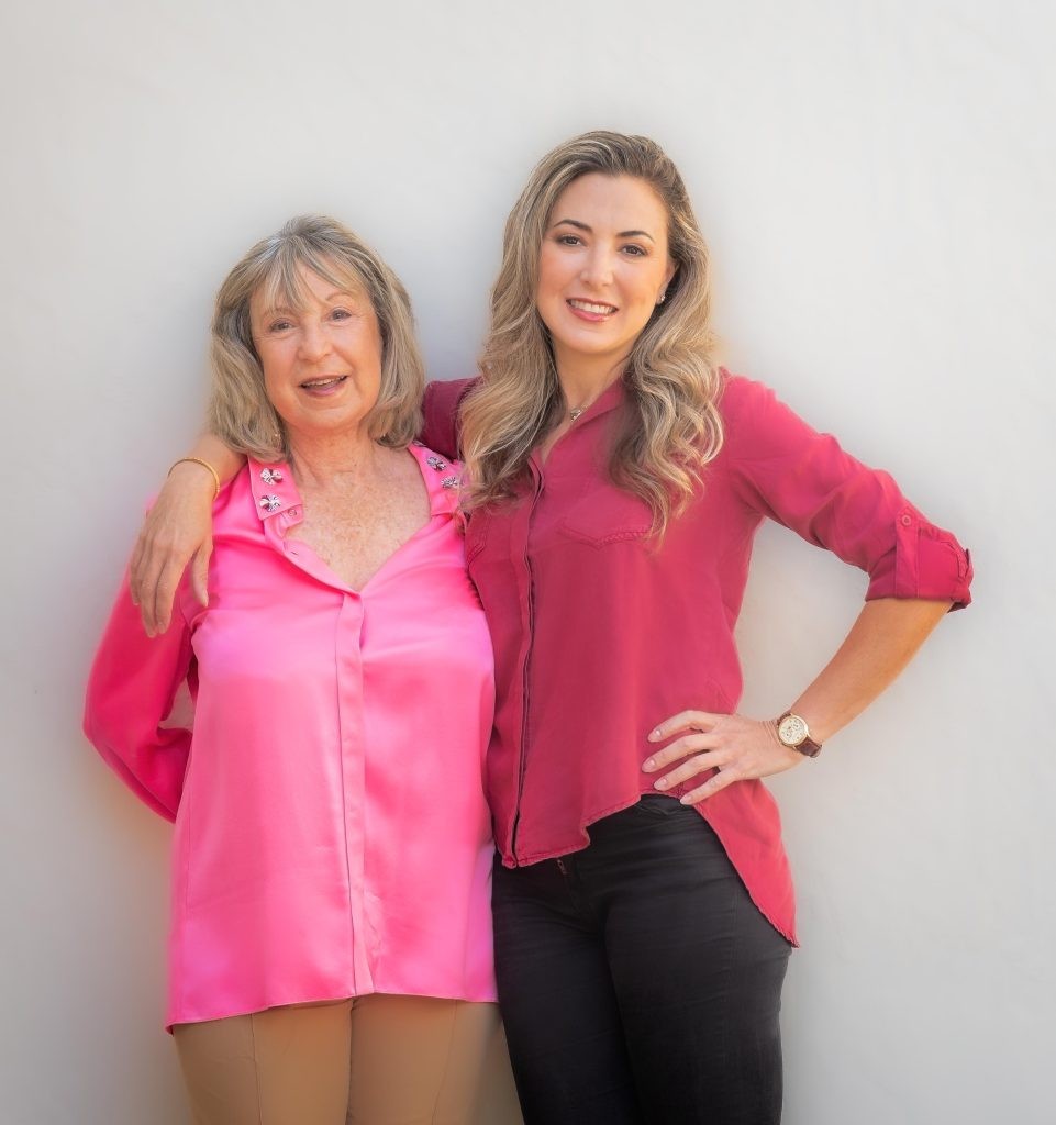 Leslie Glass and Lindsey Glass together